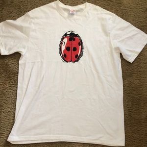 Mens Supreme t shirt / good used condition